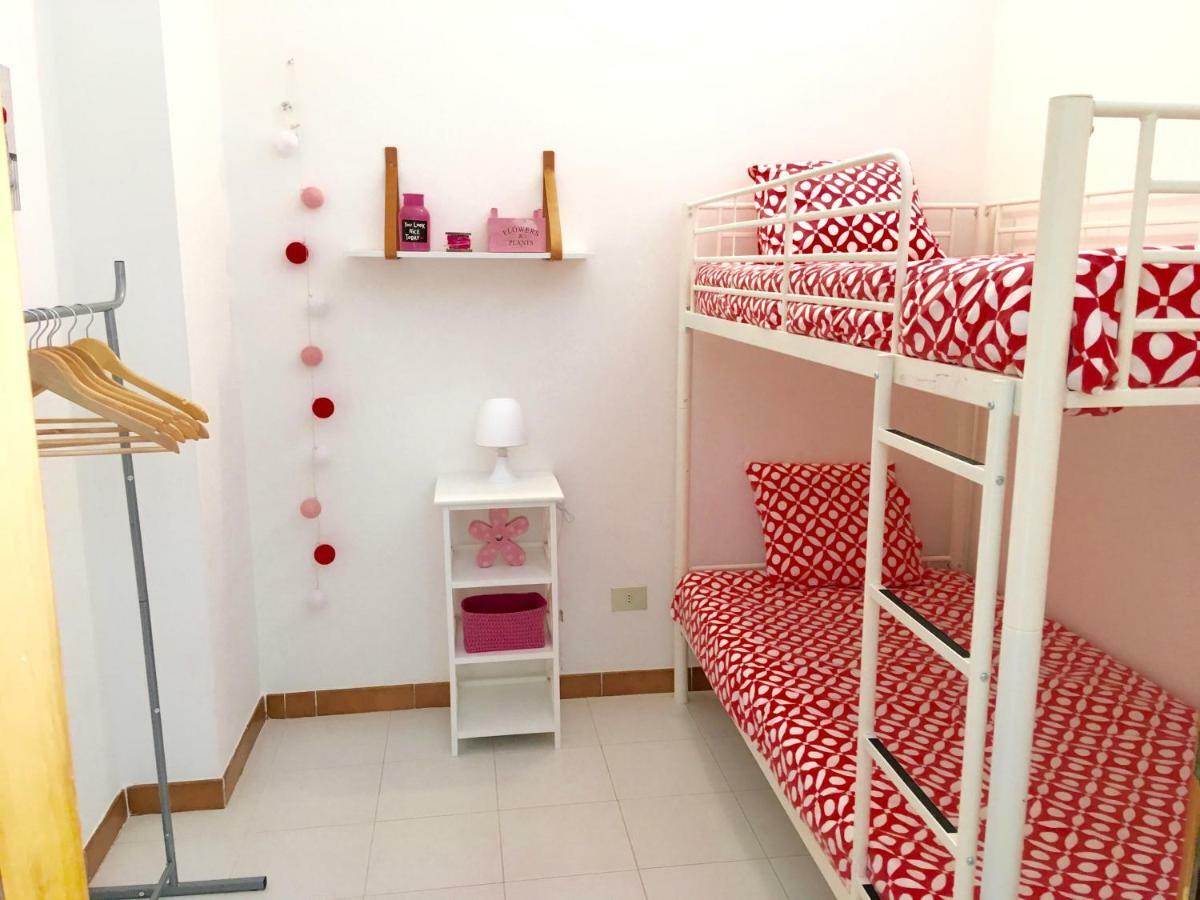 Apartament Lucia 150Mt From Beach Castelsardo Exteriör bild