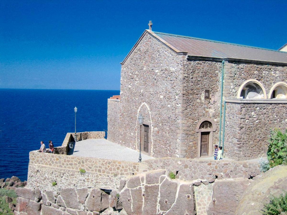 Apartament Lucia 150Mt From Beach Castelsardo Exteriör bild